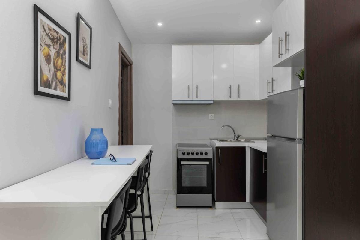 Stylish Apartment In City Center Салоніки Екстер'єр фото